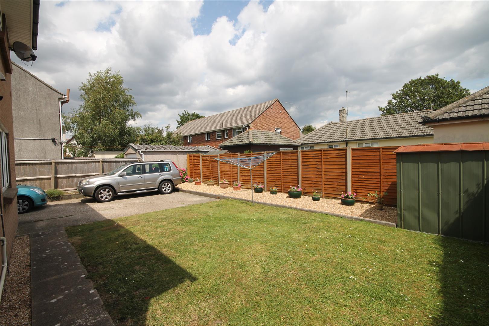 2 Bedroom Apartment Stanley Green Road, Poole